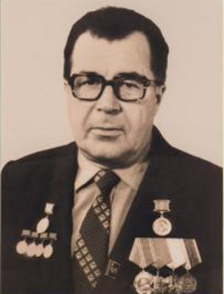 Чесняк Виктор Иванович.